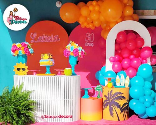 decoração festa tardezinha vs festa havaiana