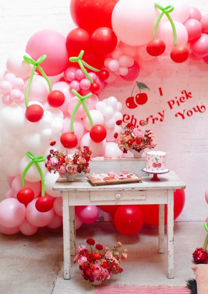 decoração coquette cereja