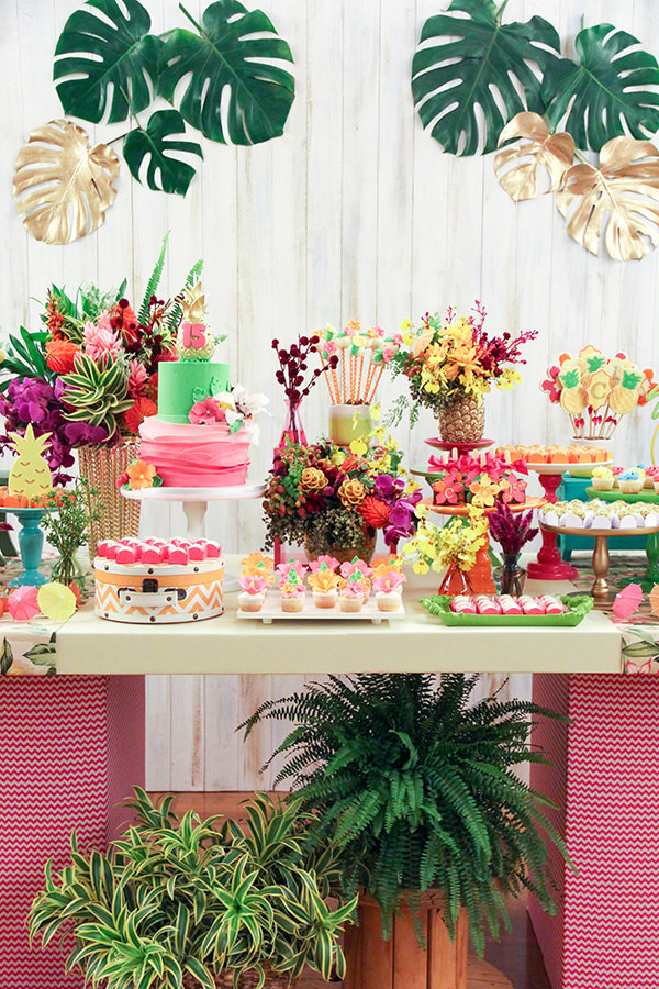 Tendências de Cores para Festa Tropical em 2025