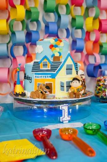 decoração up altas aventuras para adultos