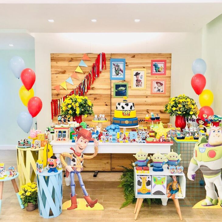 decoracao de festa woody