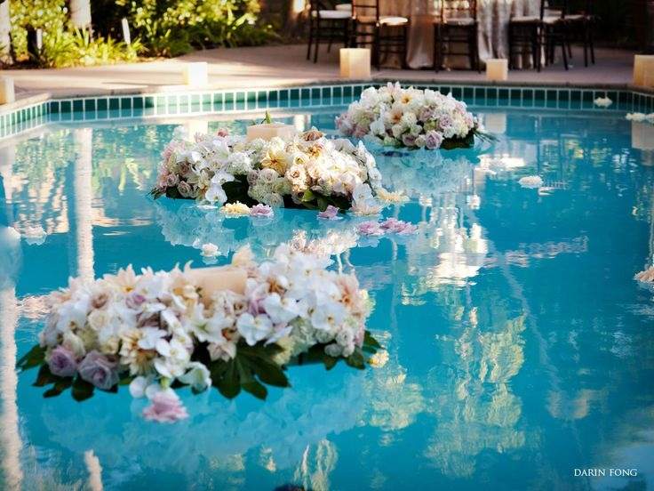 ideias de decoração de piscina para casamento simples e barato
