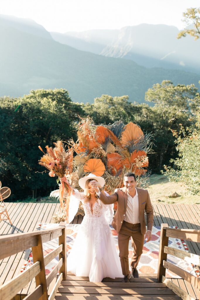 Iluminação Aconchegante: O Segredo para Fotos Inesquecíveis no Elopement Wedding