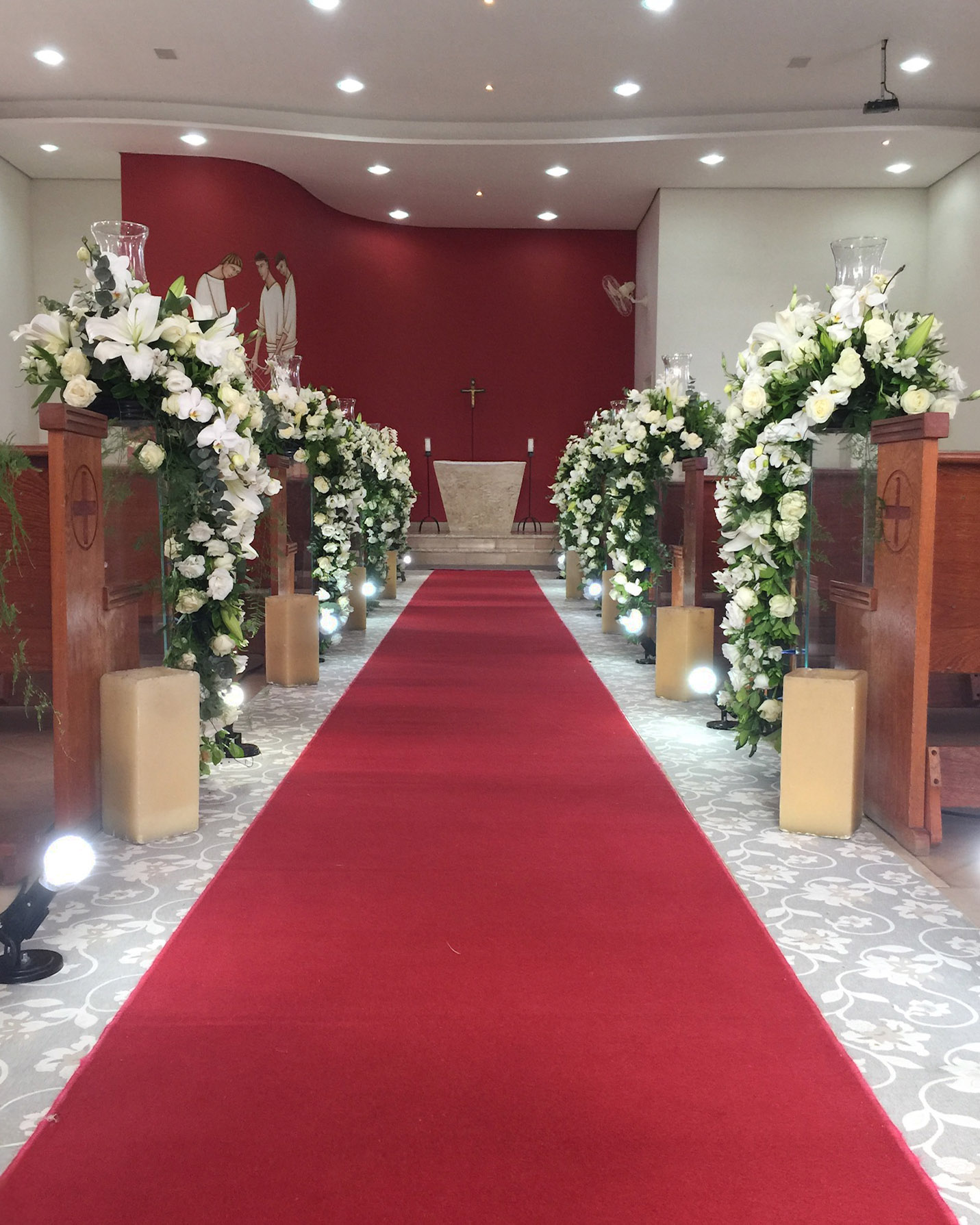 Decoração de Igreja para Casamento: Do Corredor ao Altar
