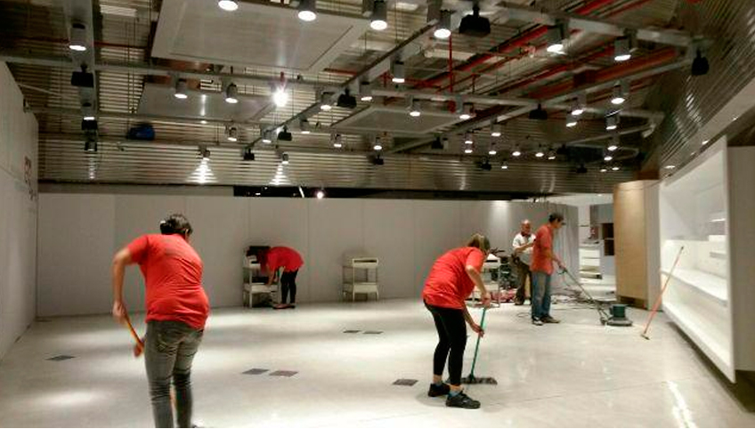 1. Como Escolher a Melhor Empresa de Limpeza Pós-Festa para Seu Evento
2. Limpeza Pós-Evento: Guia Completo de Preços e Serviços Oferecidos
3. Diferenças entre Limpeza Pós-Festa e Faxina Comum: O Que Você Precisa Saber
4. As Melhores Plataformas e Empresas para Contratar Limpeza de Eventos
5. Checklist de Limpeza Pós-Festa: Garanta um Local Impecável em Horas