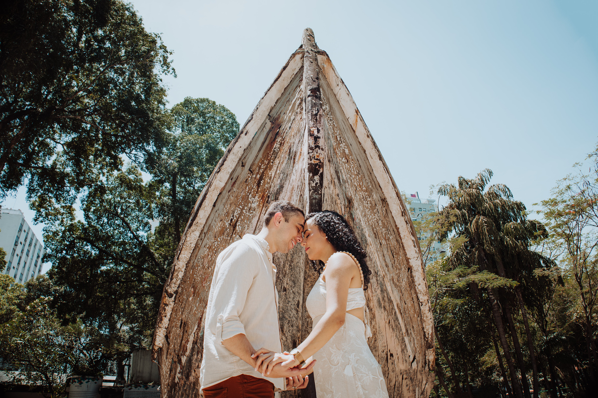 Ensaio Gestante no Campo: Dicas Essenciais para Fotos Inesquecíveis