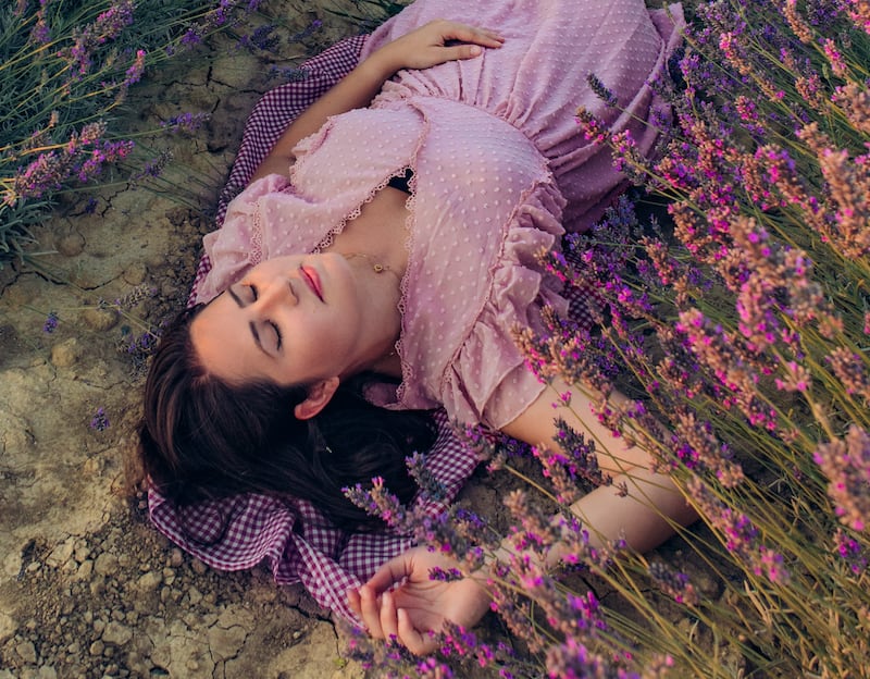 Ensaio Gestante no Campo: Dicas Essenciais para Fotos Inesquecíveis