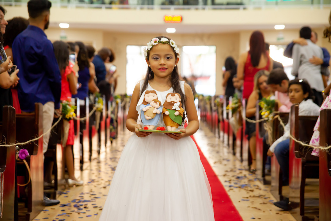 Como Lidar com Imprevistos na Entrada das Crianças no Casamento