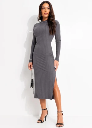 Alfaiataria Feminina: Peças Essenciais para um Look Esporte Fino Impecável