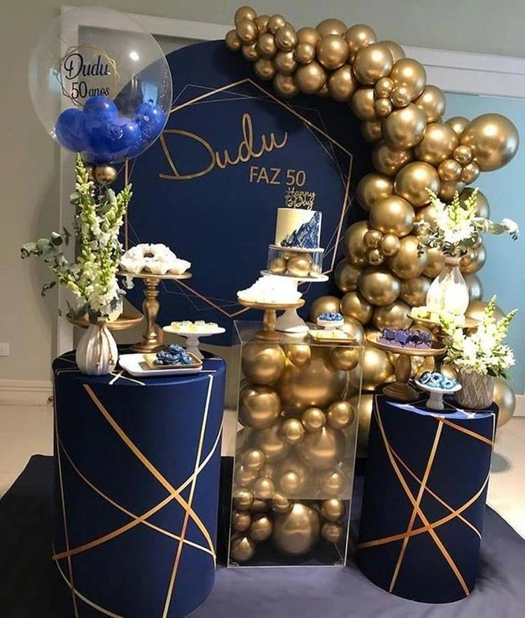 5 Ideias de Temas para Festa de 50 Anos Masculina
Como Criar uma Decoração de 50 Anos Elegante
Paletas de Cores que Transformam sua Festa de 50 Anos
Dicas Essenciais para Organizar uma Festa de 50 Anos Inesquecível
Inspirações de Mobiliário para Festas de 50 Anos