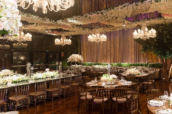 Flores e Mobiliário