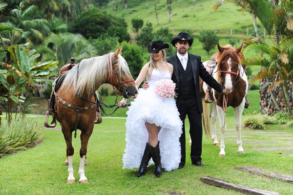 Cardápio de Casamento Country: Sabores Regionais que Encantam