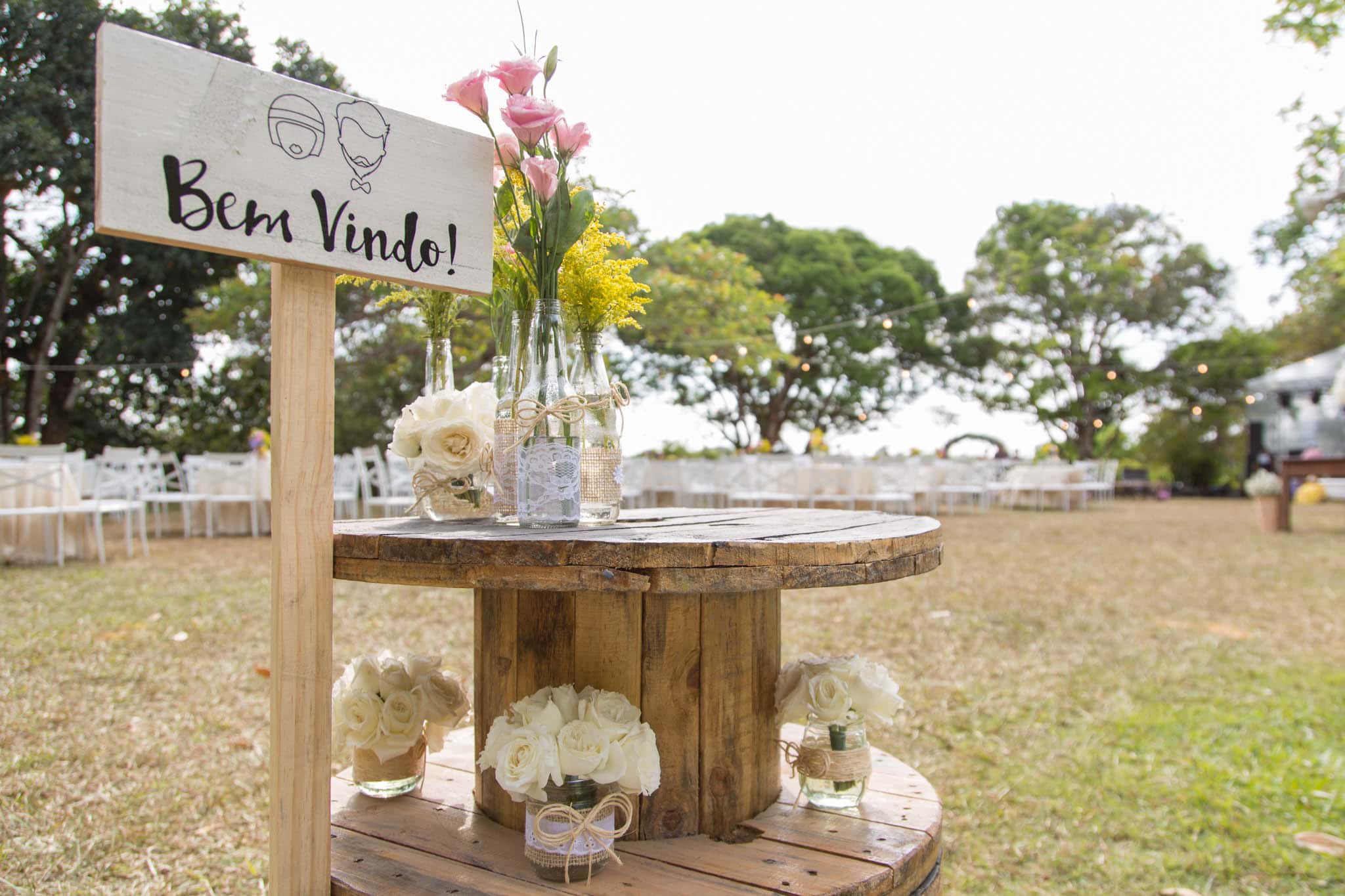 como fazer um casamento simples e inesquecível