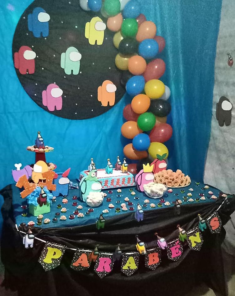 festa among us menino