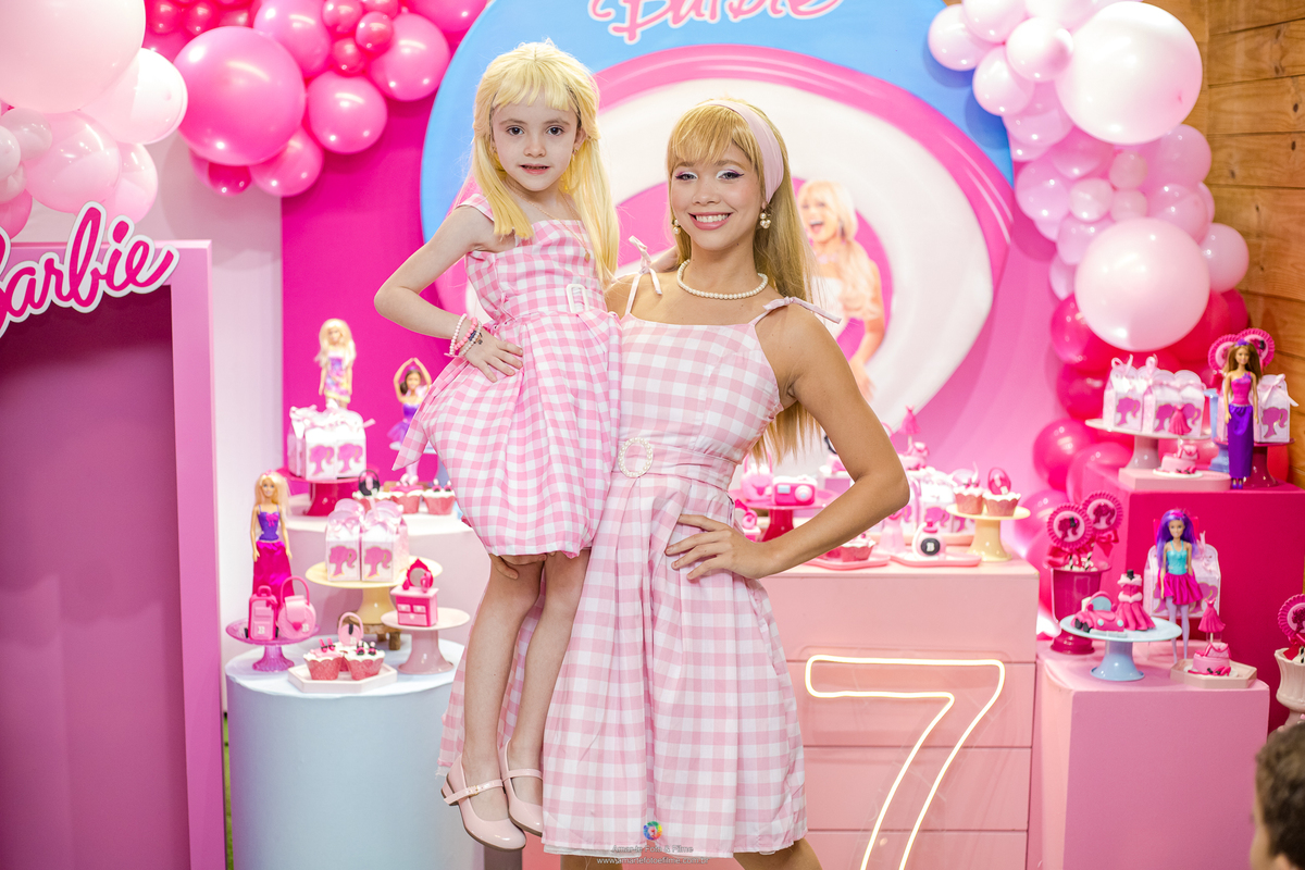 painel de festa barbie