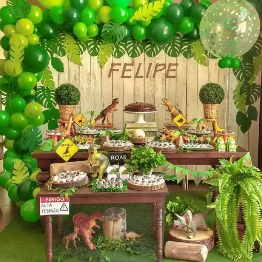 Decoração festa dinossauro jurássico