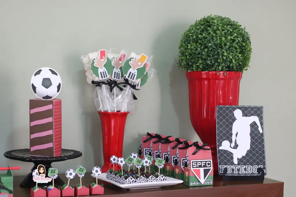 Guia Completo de Decoração para Festa Infantil Tema São Paulo FC