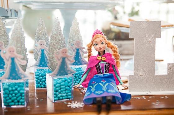 erros comuns ao organizar festa frozen 2