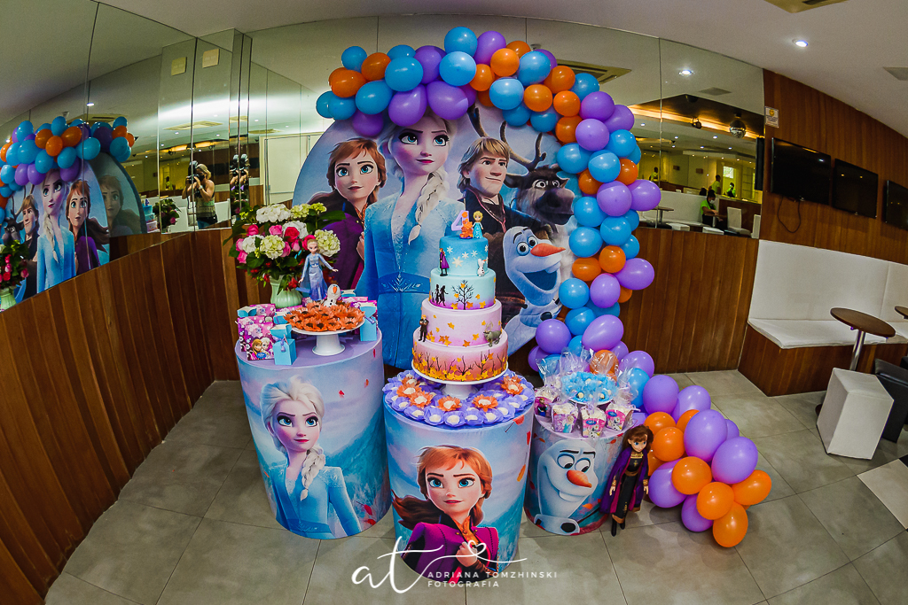 decoração festa frozen 2 vs festa frozen 1