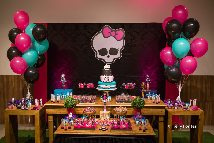 Como Fazer uma Festa Monster High Barata e Inesquecível