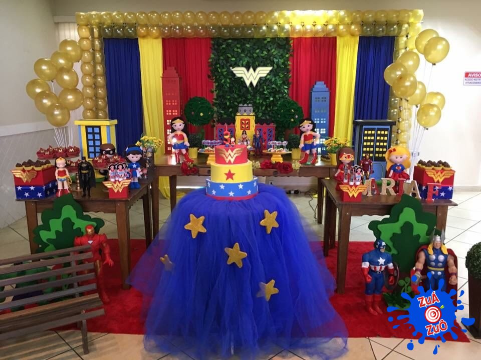 Decoração de Festa Mulher Maravilha: Ideias Criativas e Onde Comprar