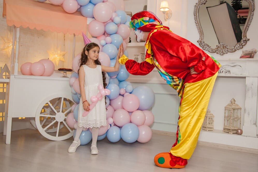 erros comuns ao organizar festa super amigos