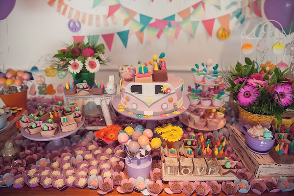 Festa infantil tie dye neon