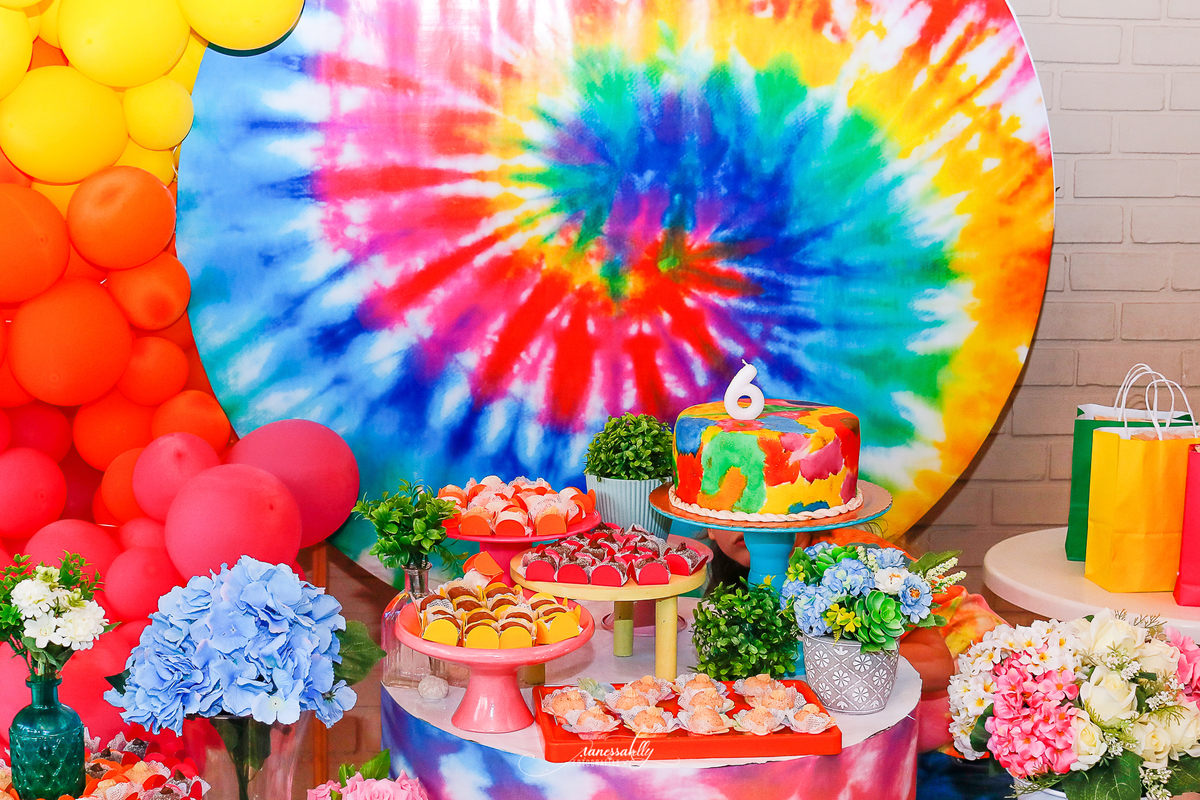 Oficina de tie dye para crianças