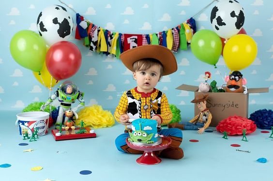 Como Escolher a Paleta de Cores Perfeita para sua Festa Toy Story