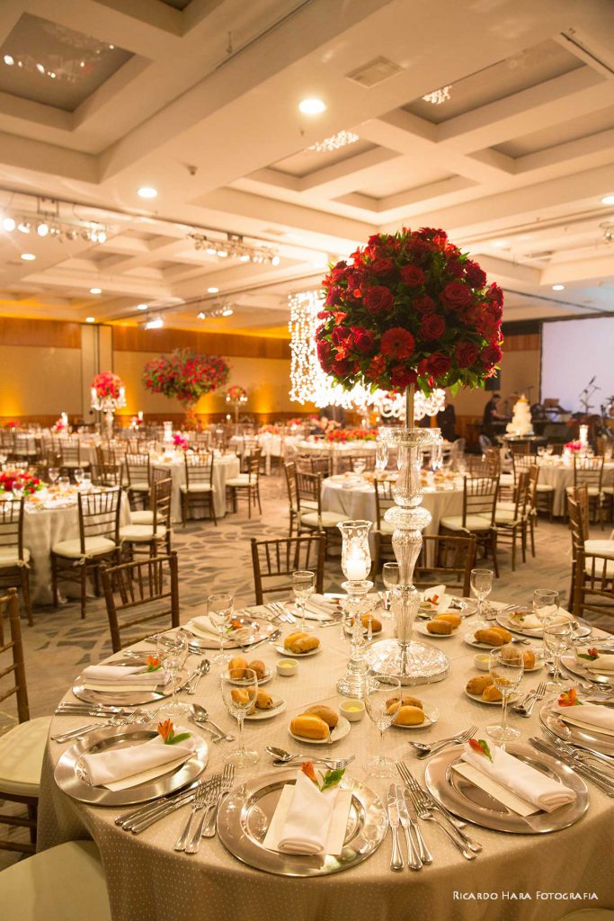 Alimentação para Casamento Econômico: Opções Deliciosas e Acessíveis