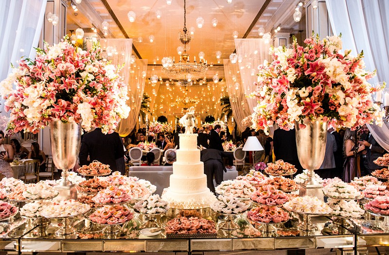 quanto custa a decoração de flores para um casamento