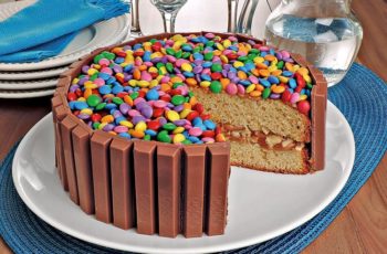 Como Fazer um Bolo de Cenoura Perfeito com Cobertura Cremosa