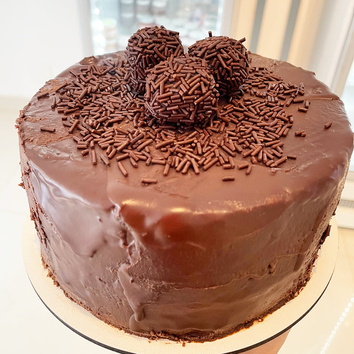 Tendências de Decoração para Bolos de Aniversário em 2024