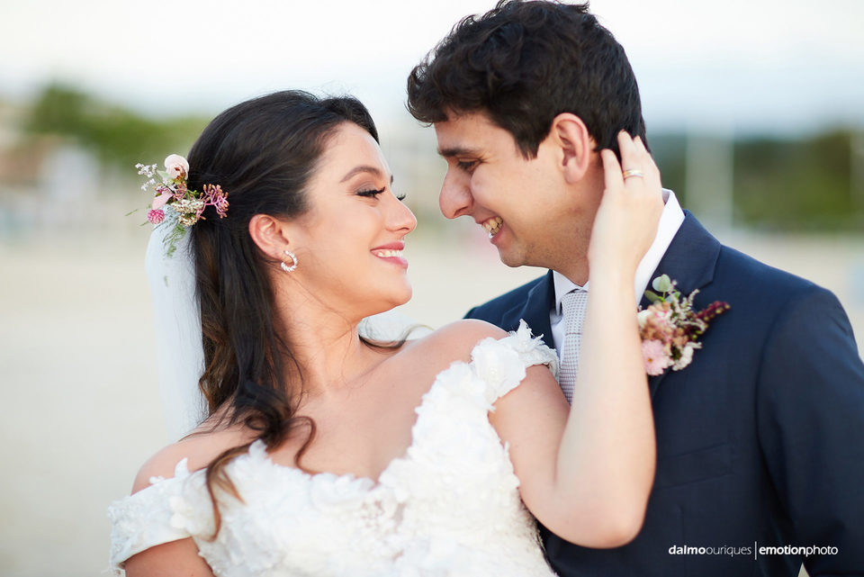 As 10 Poses de Casamento Mais Criativas para o Seu Álbum
