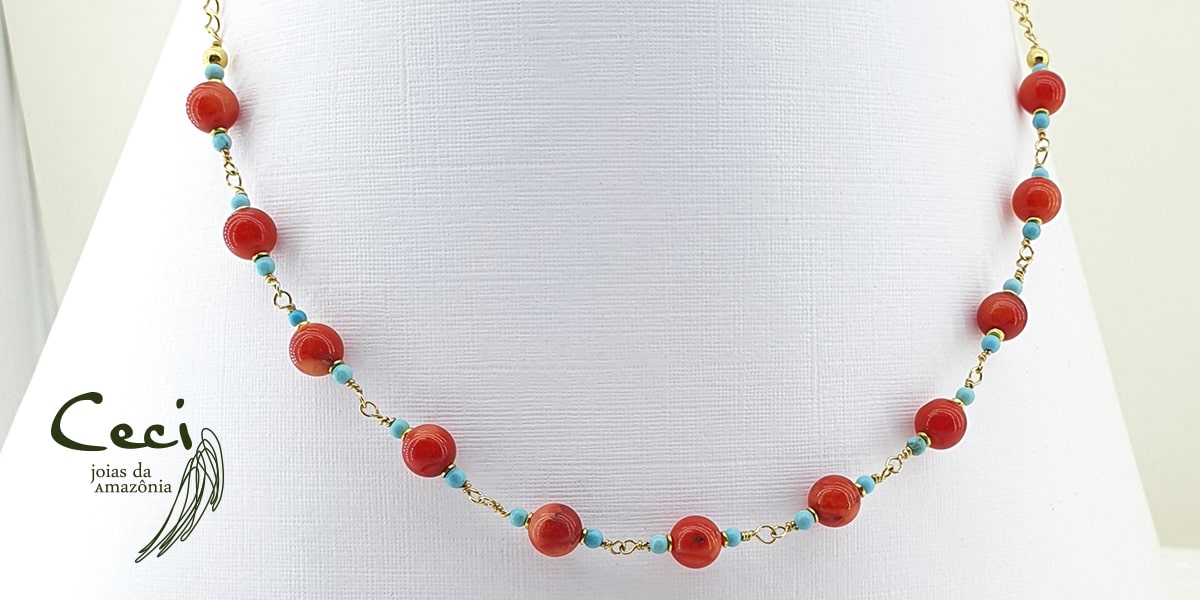 Pontos de Luz e Zircônias: Os Materiais Que Vão Brilhar nas Noivas
5. Dourado ou Prata: Qual Cor de Gargantilha Combina Mais com Seu Estilo de Casamento?