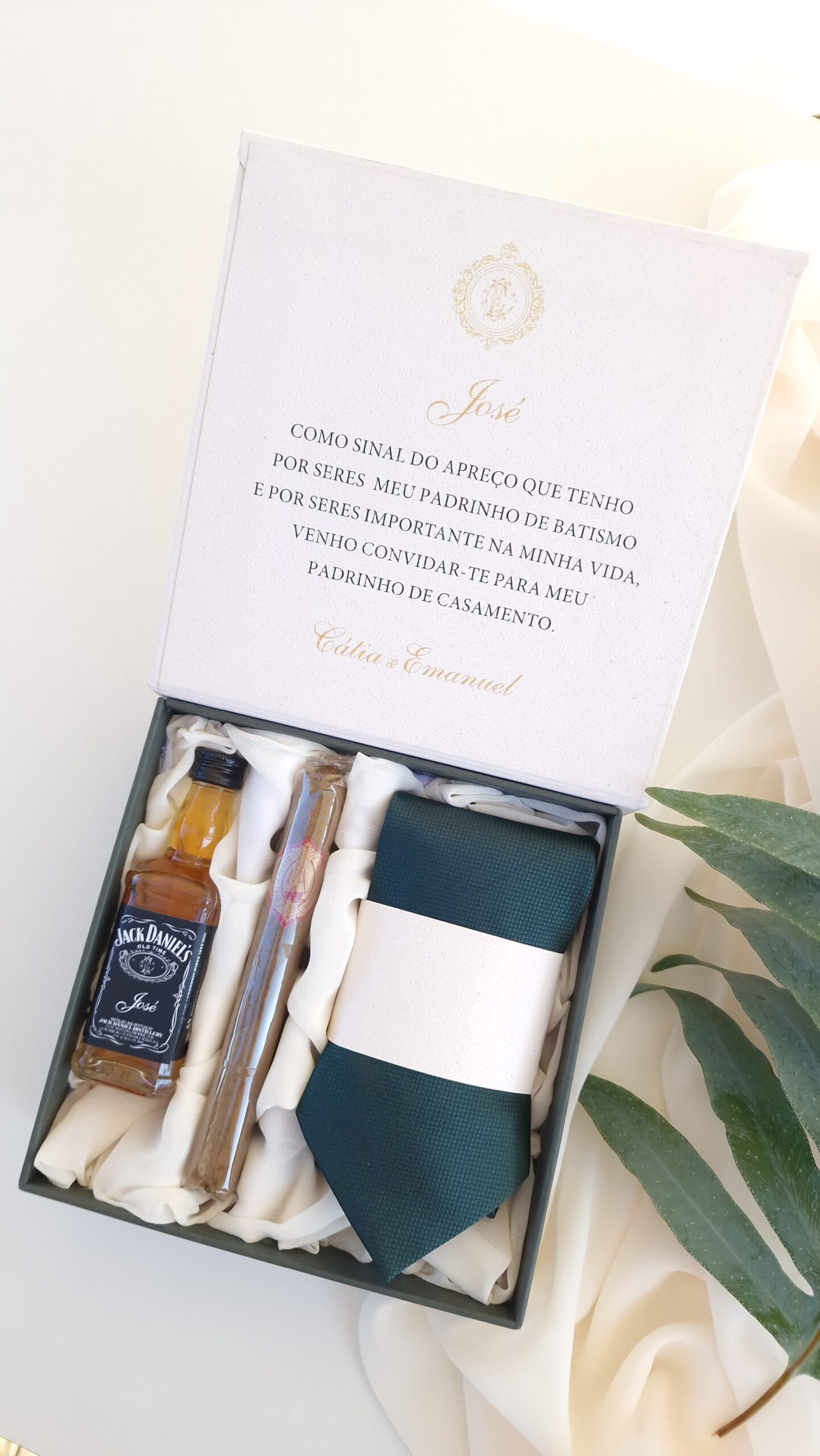 quanto custa gravata para padrinhos