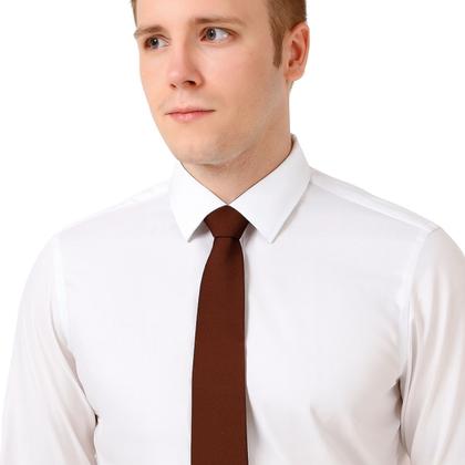 Gravata de Seda vs. Poliéster: Qual a Melhor Escolha para Sua Gravata Slim?