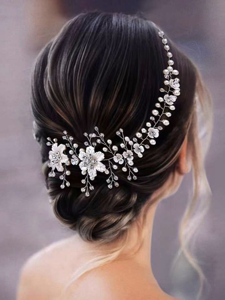 grinalda de cabelo minimalista para casamento de dia