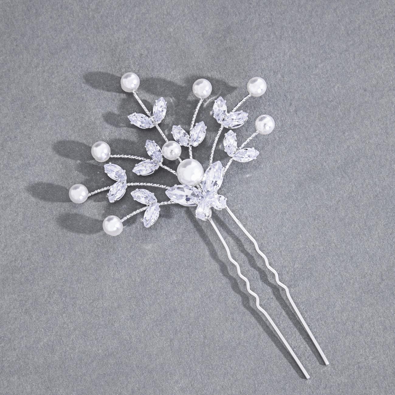 grinalda de cabelo minimalista para casamento de dia