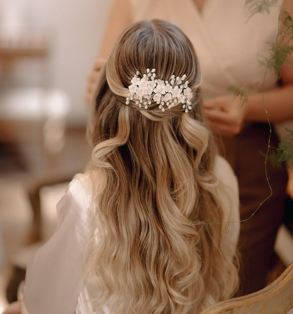 Grinalda de Noiva: Tendências e Modelos para um Casamento Inesquecível