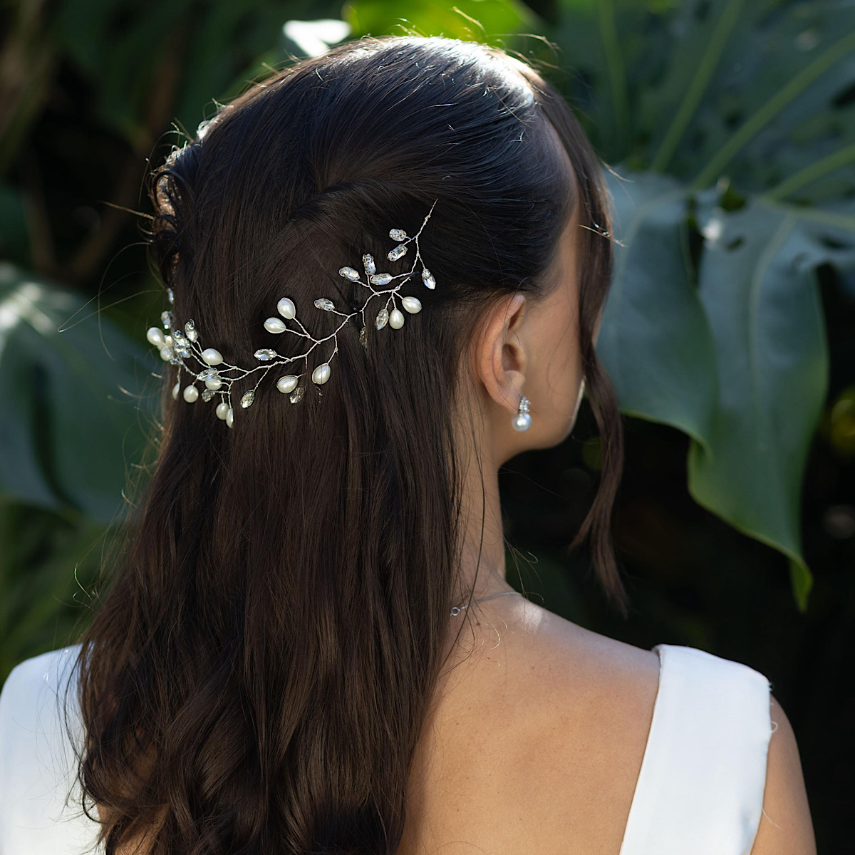 Grinalda Boho Constance: O Charme Rústico para Noivas Modernas