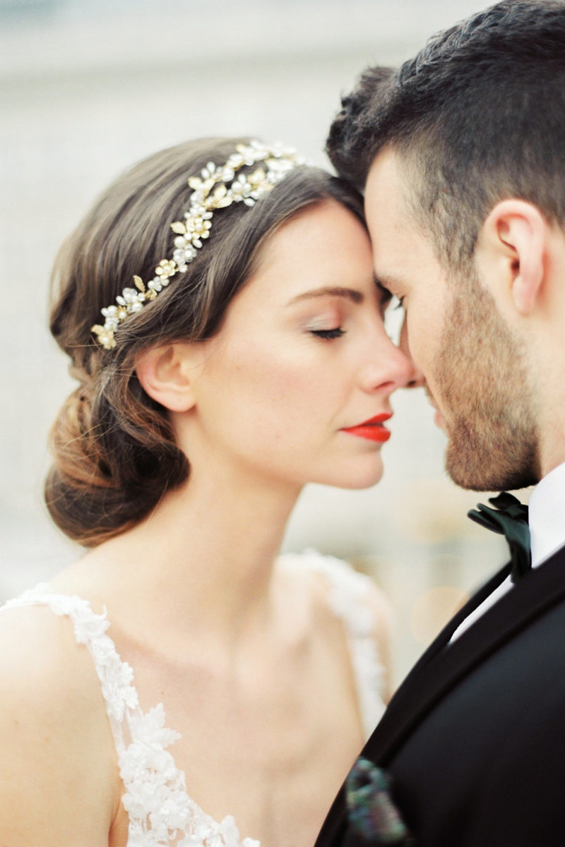 Guia Completo: Como Escolher a Grinalda de Noiva Perfeita para o Seu Estilo