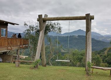 Hospedagem perto da Gruta do Poço Certo: Melhores pousadas e hotéis