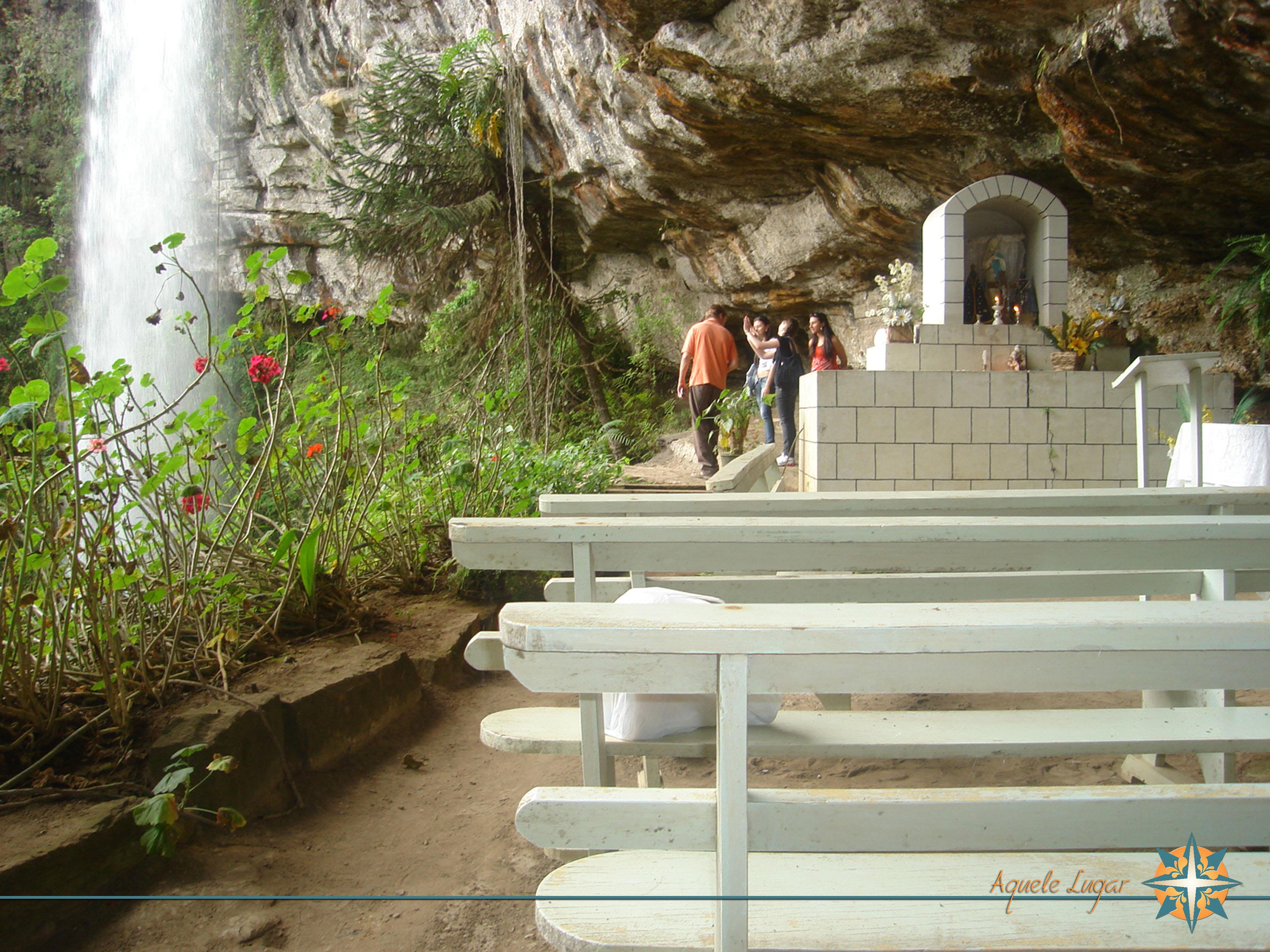 Hospedagem perto da Gruta do Poço Certo: Melhores pousadas e hotéis