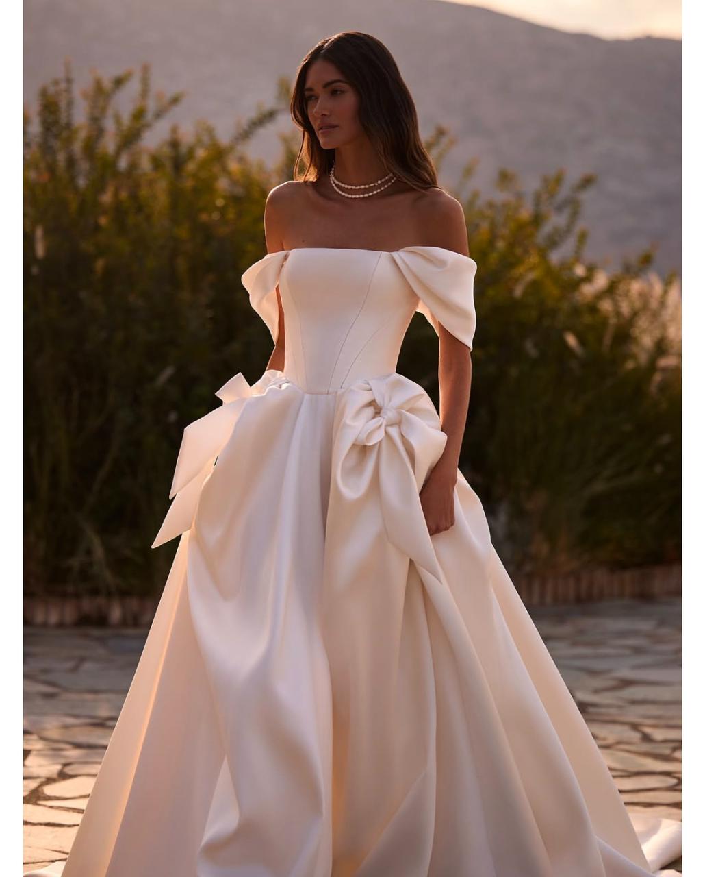 ideias de vestido de noiva dourado luxuoso 2026