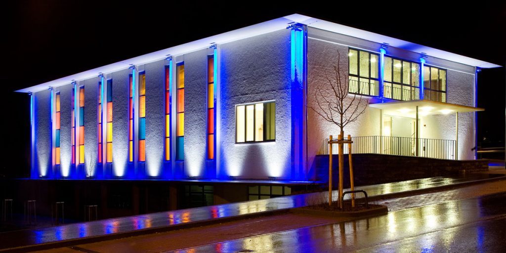 Cores e Emoções: O Guia Definitivo para Usar a Temperatura de Cor na Iluminação de Eventos