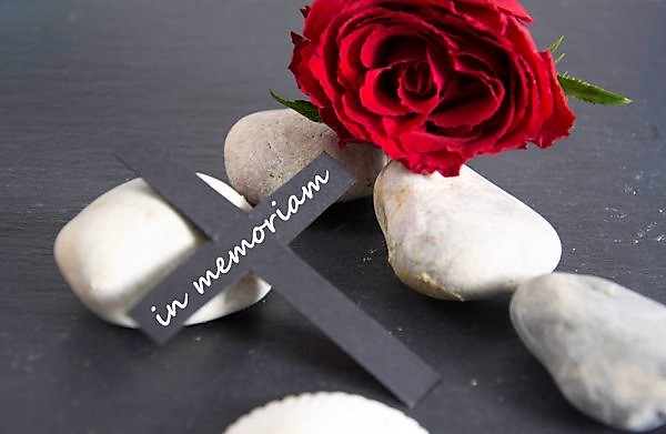 homenagem in memoriam