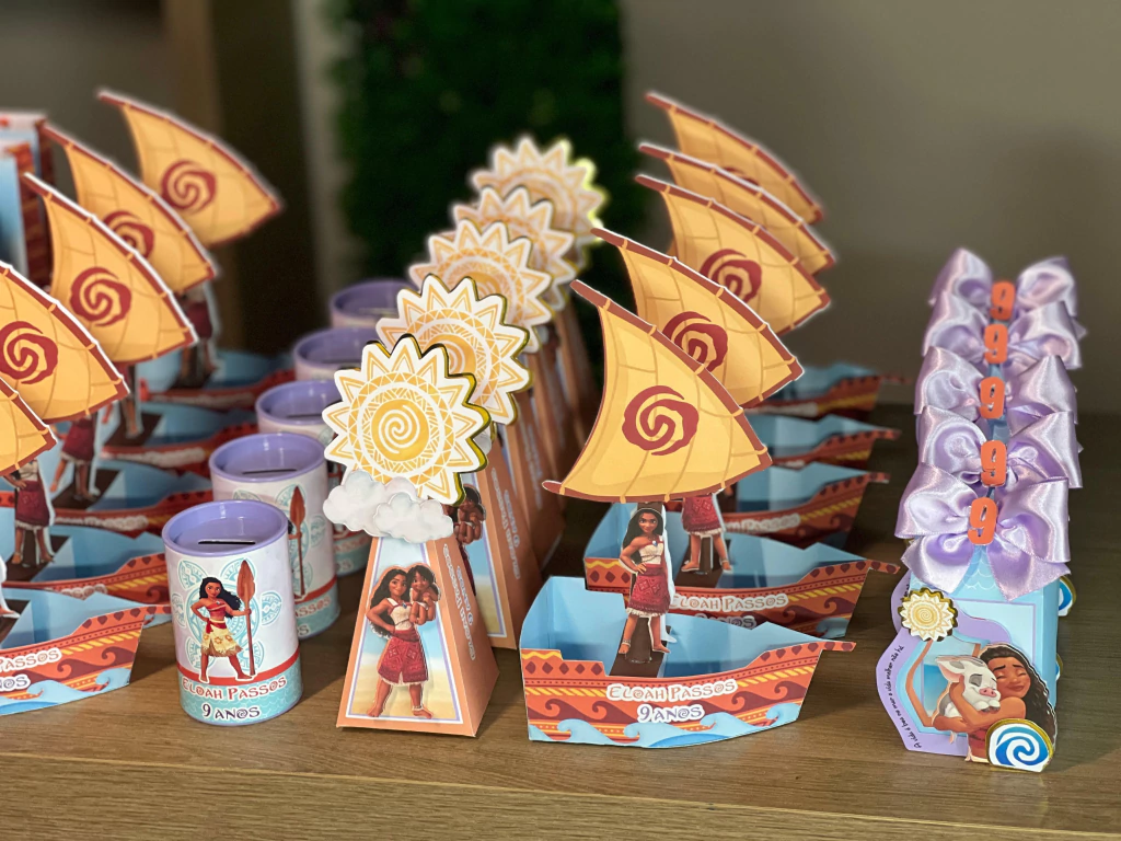 como fazer lembrancinha aniversario moana de tubete