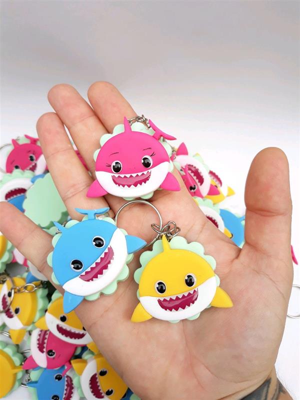 lembrancinha baby shark tema azul