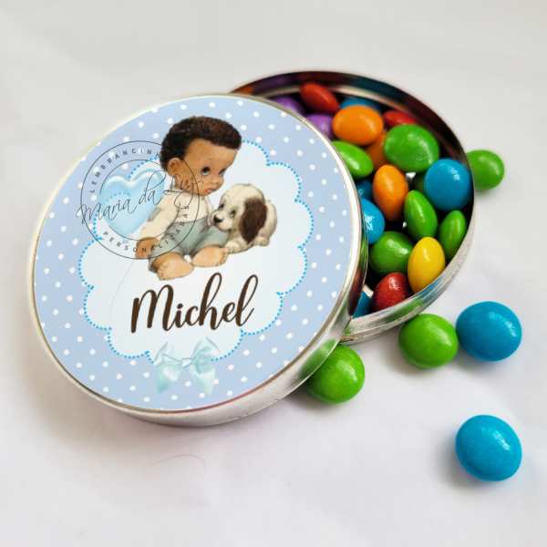 Guia Completo: Como Escolher o Tema Perfeito para a Lembrancinha de Maternidade do Seu Menino